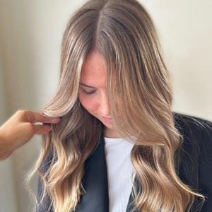Highlights at Bloom Hairdressers Aberdeen Highlights at Bloom Hairdressers Aberdeen